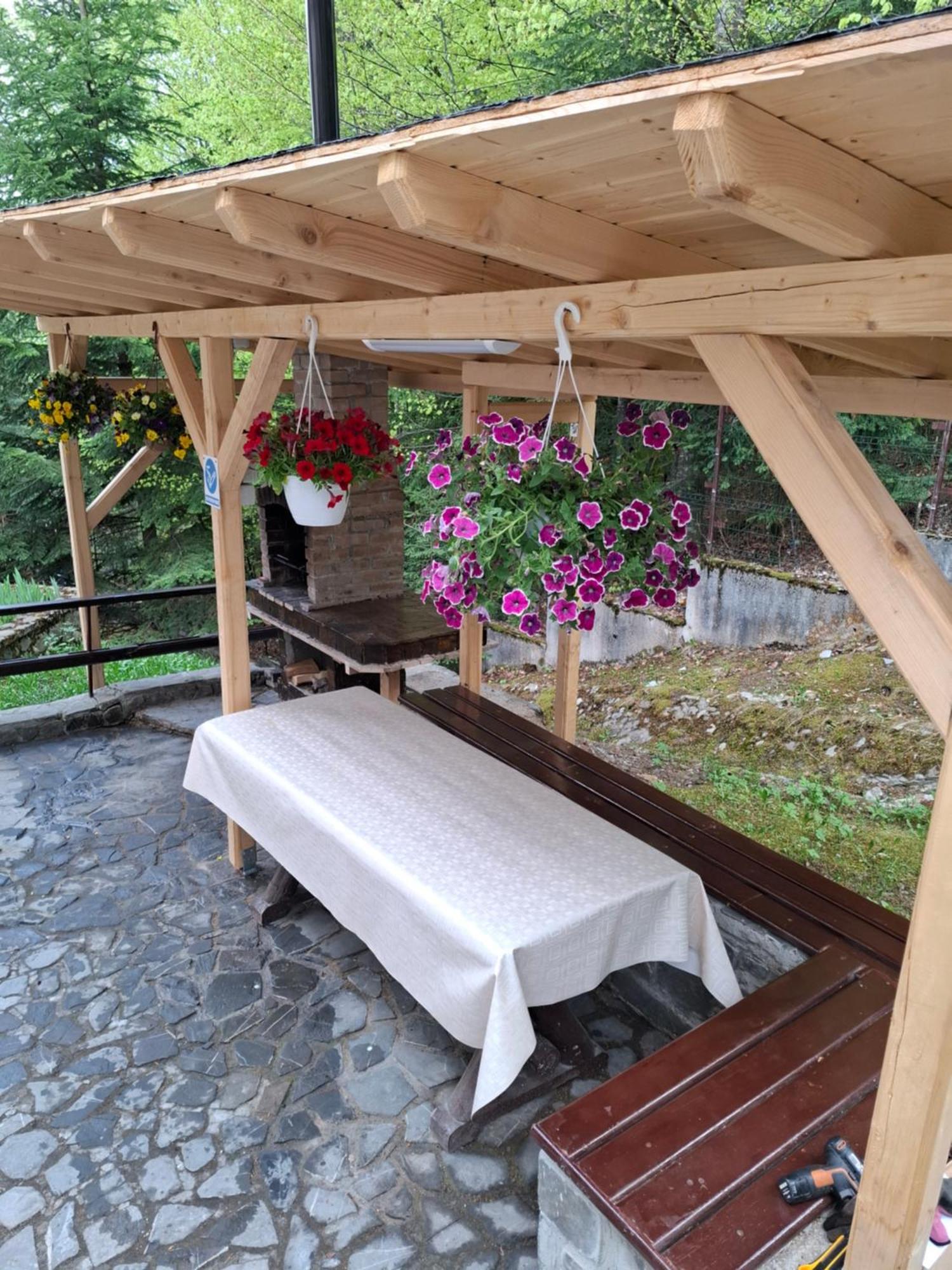 Holiday Houses Sinaia Luaran gambar